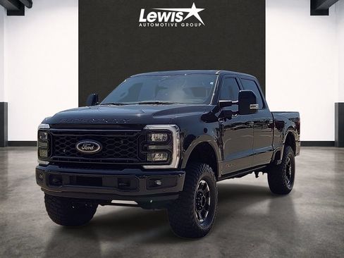 Used 2025 Ford F250 Lariat w/ Lariat Ultimate Package AWD/4WD image 1