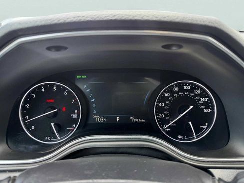 Used 2019 Toyota Avalon XSE image 21