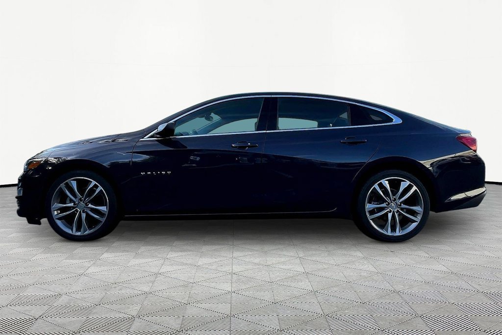 Used 2025 Chevrolet Malibu LT FWD image 4