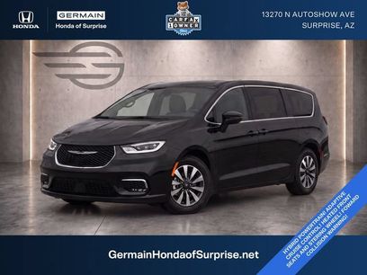 Used 2024 Chrysler Pacifica Limited