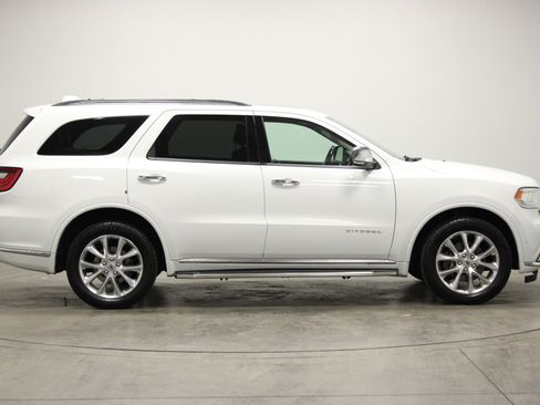 Used 2019 Dodge Durango Citadel w/ Technology Group image 9