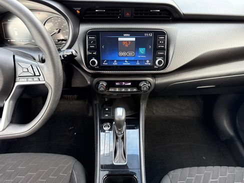 Used 2021 Nissan Kicks SV w/ Exterior Package FWD image 22