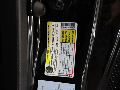 Used 2007 Ford Mustang GT Premium RWD image 46