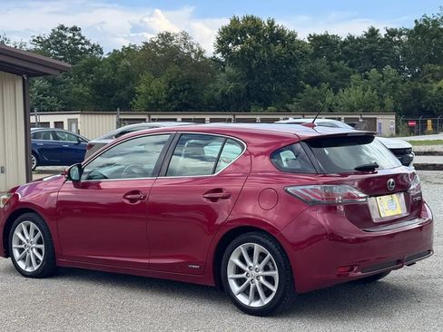 Used 2012 Lexus CT 200h Premium w/ Premium Audio Pkg FWD image 10