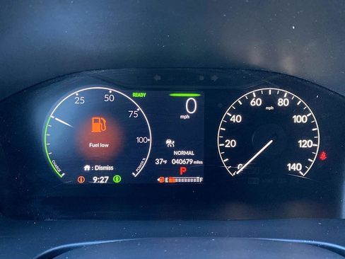 Used 2024 Honda CR-V Sport image 14