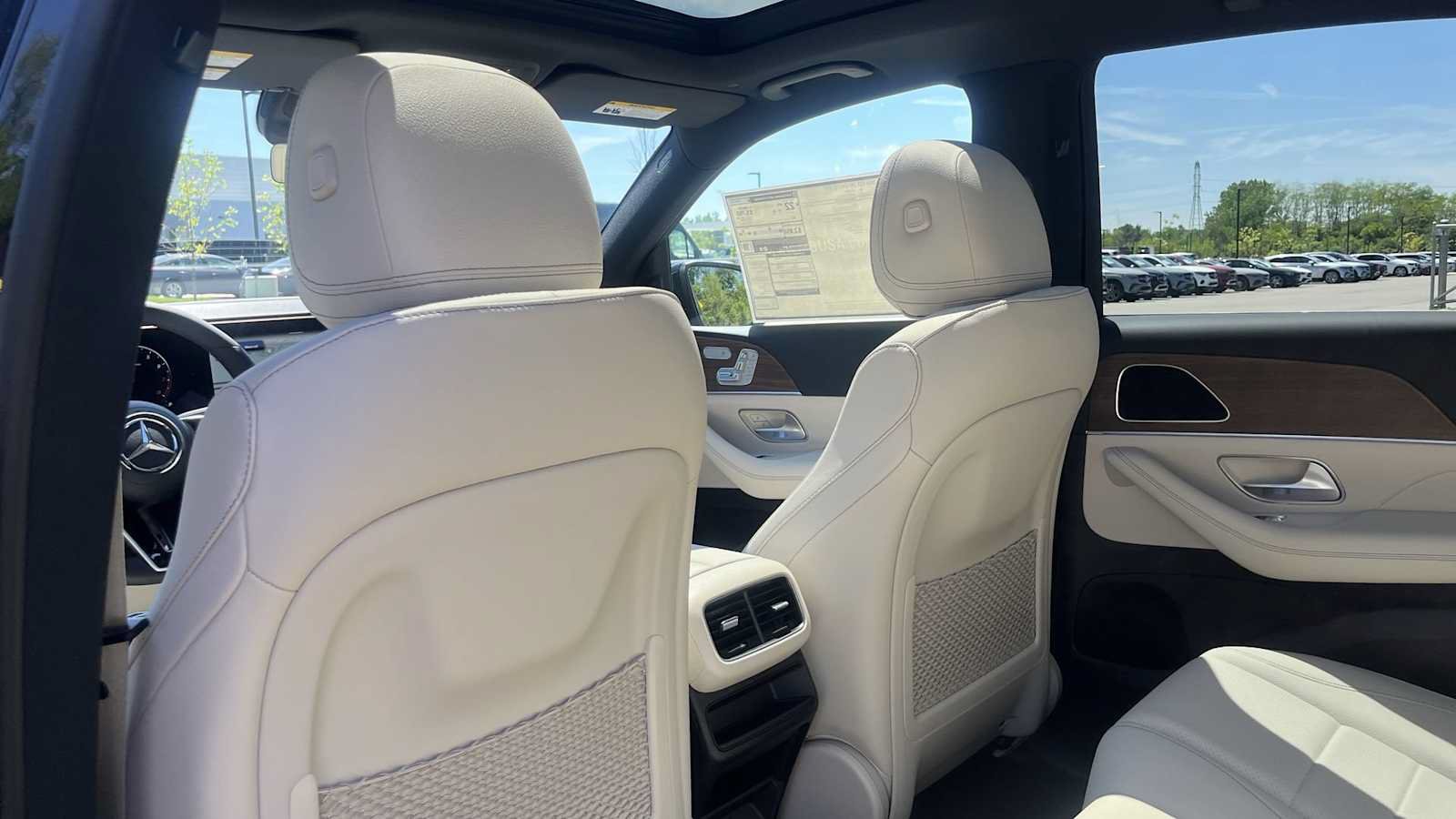 Used 2026 Mercedes-Benz GLE 350 4MATIC image 31