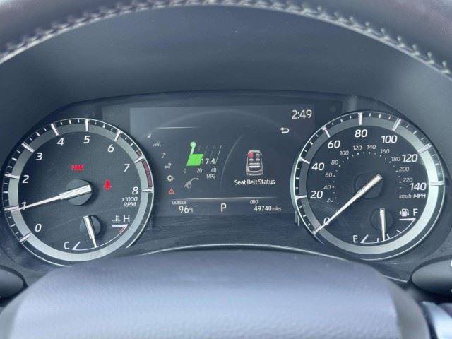 Used 2021 Toyota Highlander XLE AWD/4WD image 25
