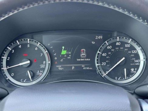 Used 2021 Toyota Highlander XLE AWD/4WD image 25