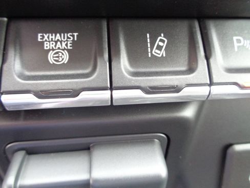 Used 2020 GMC Sierra 3500 Denali w/ Denali Ultimate Package image 80