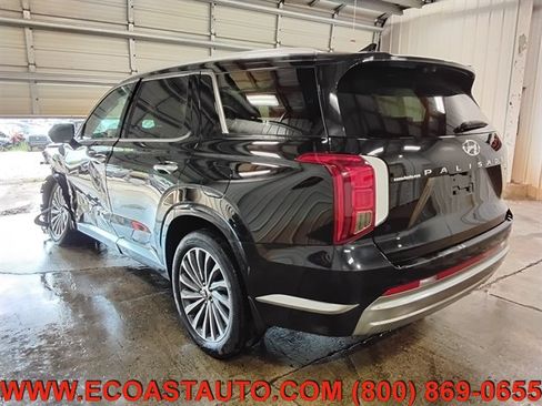 Used 2024 Hyundai Palisade Calligraphy AWD/4WD image 3