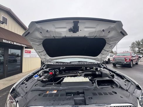 Used 2024 Lincoln Navigator L Reserve w/ Equipment Group 201A image 12