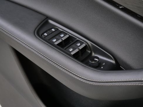 Used 2023 Audi Q8 Premium Plus w/ Premium Plus Package AWD/4WD image 33