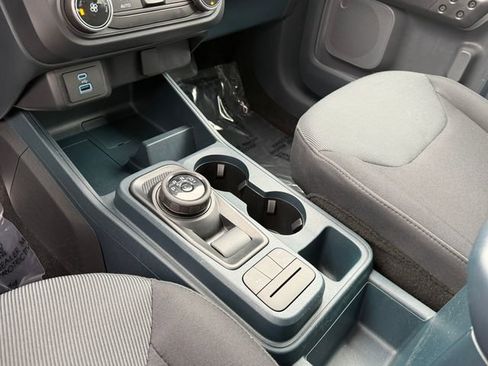 Certified 2024 Ford Maverick XL image 25