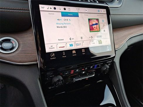 Certified 2024 Jeep Grand Cherokee Summit image 14