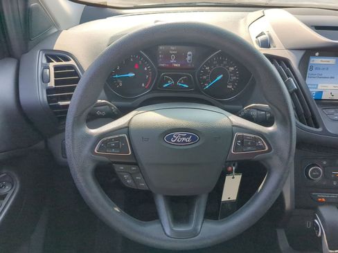 Used 2018 Ford Escape SE w/ SE Sync 3 Package image 24
