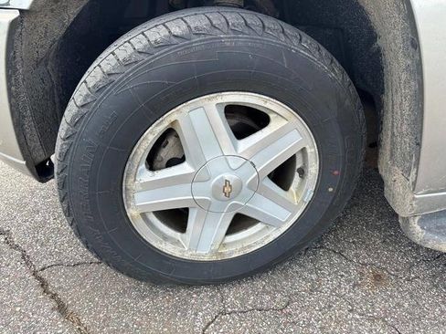 Used 2002 Chevrolet TrailBlazer LTZ AWD/4WD image 11