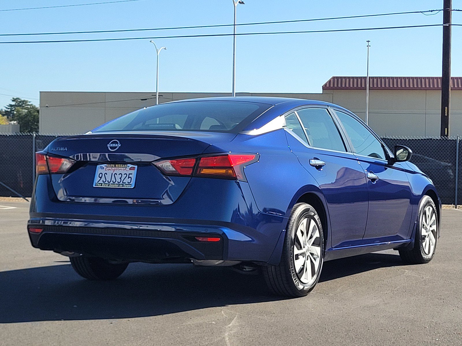 Certified 2024 Nissan Altima 2.5 S FWD image 4