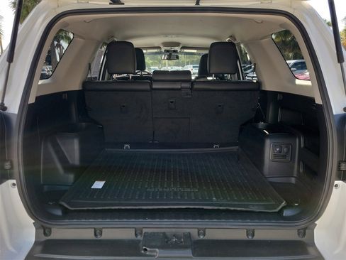 Used 2019 Toyota 4Runner TRD Off-Road Premium image 7