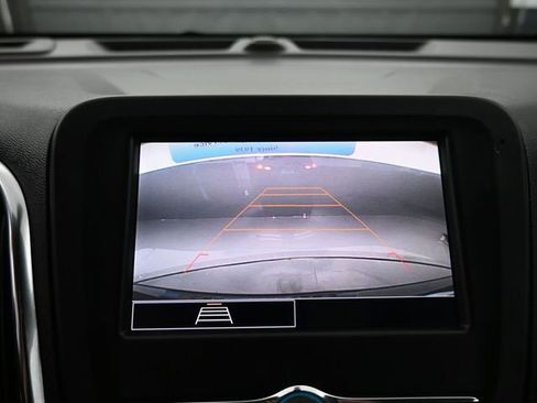 Used 2024 Chevrolet Equinox LT image 20