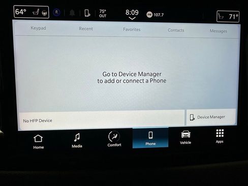 Used 2023 Chrysler Pacifica Touring-L image 28