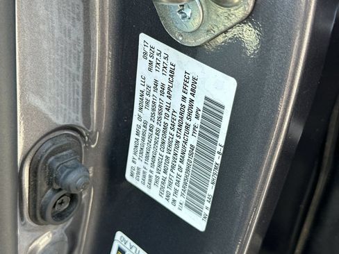 Used 2017 Honda CR-V LX image 31