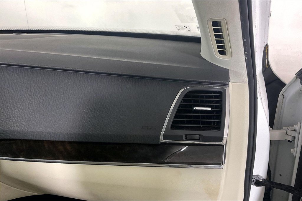 Used 2018 Volvo XC90 T5 Momentum w/ Convenience Package AWD/4WD image 15