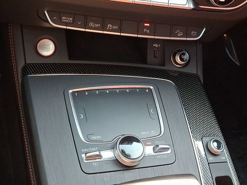 Used 2020 Audi SQ5 Premium Plus w/ Premium Plus Package AWD/4WD image 25