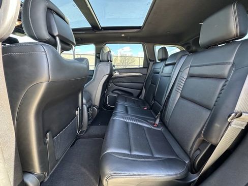 Used 2018 Jeep Grand Cherokee Trackhawk AWD/4WD image 35