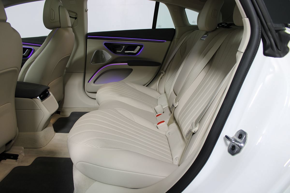 Used 2024 Mercedes-Benz EQS 450+ Sedan image 33