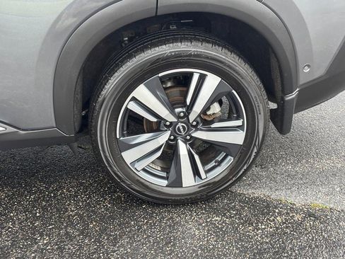 Used 2023 Nissan Rogue SL w/ SL Premium Package AWD/4WD image 9