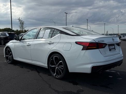 Used 2025 Nissan Altima 2.5 SR FWD image 7
