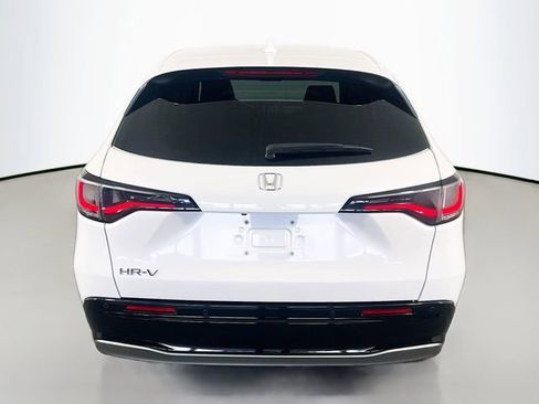 Used 2025 Honda HR-V EX-L image 7