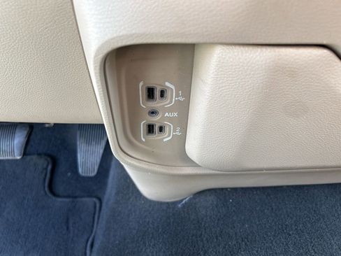 Used 2022 RAM 3500 Big Horn w/ Safety Group B image 21