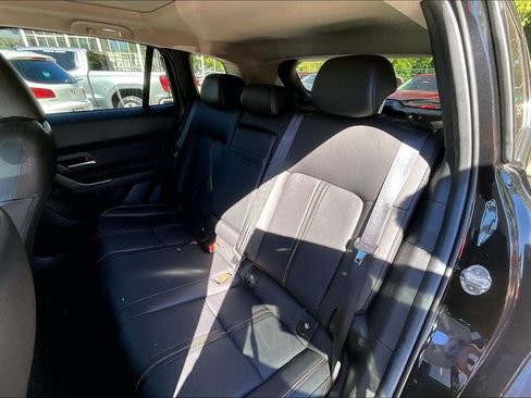 Used 2025 MAZDA CX-50 AWD 2.5 Hybrid w/ Premium Pkg image 19