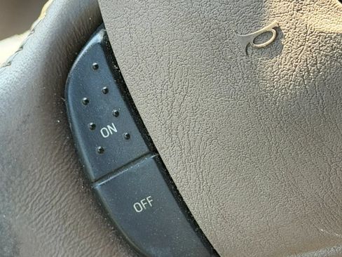 Used 2003 Ford F150 Lariat RWD image 18