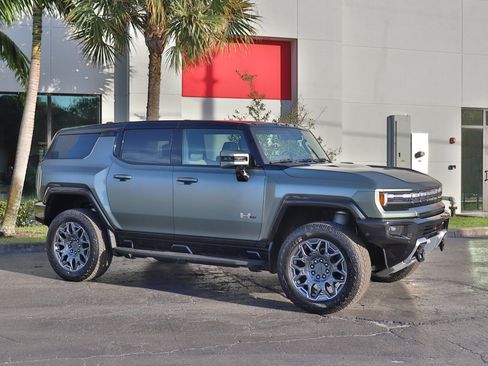 Used 2024 GMC Hummer EV 3X AWD/4WD image 7