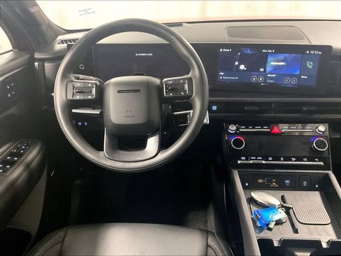 Used 2025 Hyundai Santa Fe Calligraphy image 36