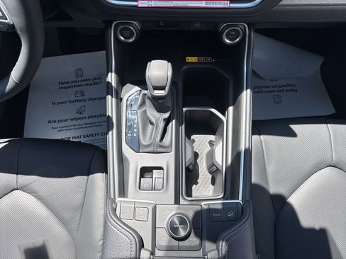 New 2026 Toyota Grand Highlander Platinum AWD/4WD image 20