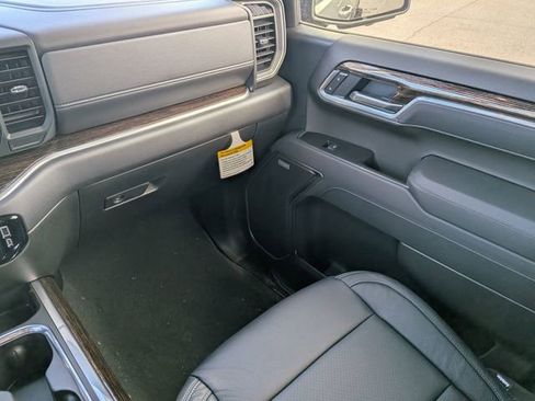 New 2026 GMC Sierra 1500 Elevation w/ Preferred Package AWD/4WD image 17