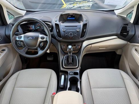 Used 2017 Ford C-MAX SE w/ Interior Protection Package image 23