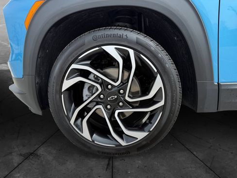 Used 2025 Chevrolet TrailBlazer RS w/ Convenience Package FWD image 14