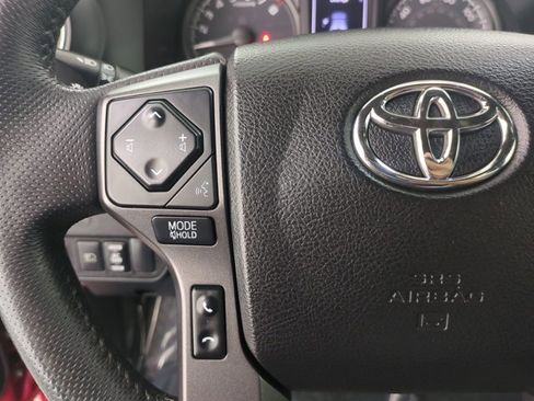 Used 2021 Toyota Tacoma TRD Sport w/ Technology Package AWD/4WD image 29