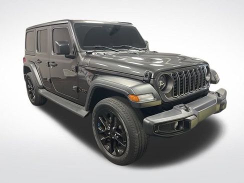 Used 2024 Jeep Wrangler Unlimited Sport image 8