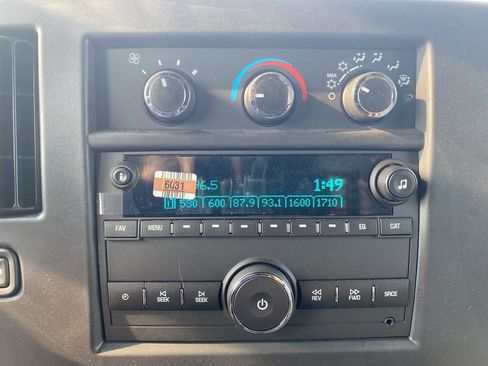 New 2025 Chevrolet Express 3500 w/ Power Convenience Package image 27