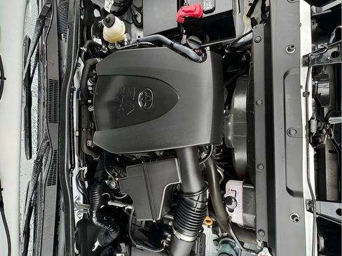 Used 2023 Toyota Tacoma SR image 25