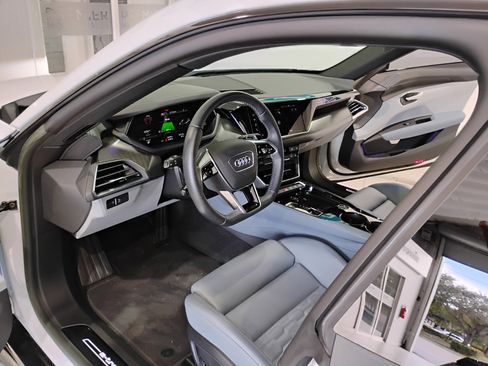 Used 2022 Audi e-tron GT Prestige w/ Prestige Package image 77