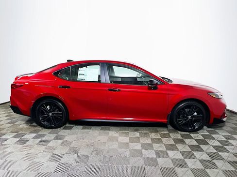 New 2026 Toyota Camry Hybrid AWD/4WD image 9
