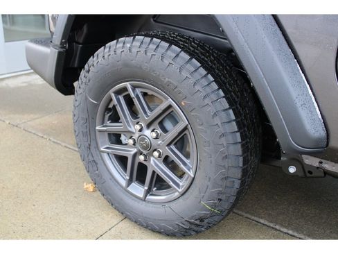 New 2026 Jeep Wrangler Sport S image 40