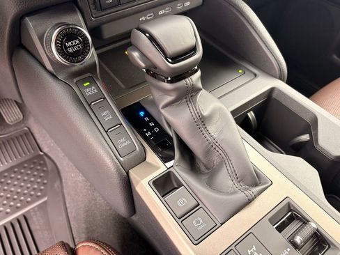 Used 2026 Toyota Land Cruiser w/ Premium Package image 18