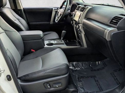Used 2023 Toyota 4Runner SR5 Premium w/ Moonroof Package RWD image 25